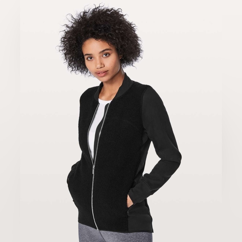 Lululemon Stand Out Sherpa Jacket, Size 4